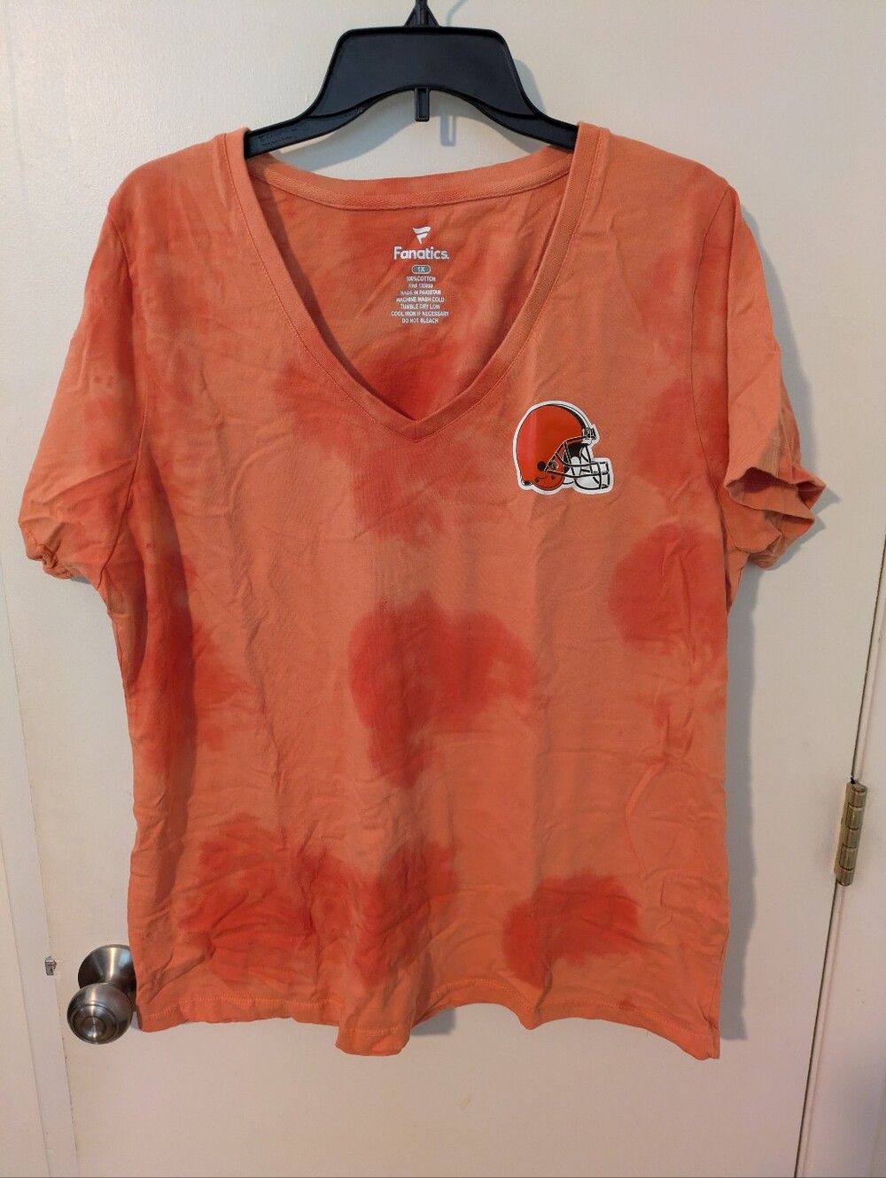 Cleveland Browns Fanatics Orange Tie Dye V Neck Shirt Women's 1X